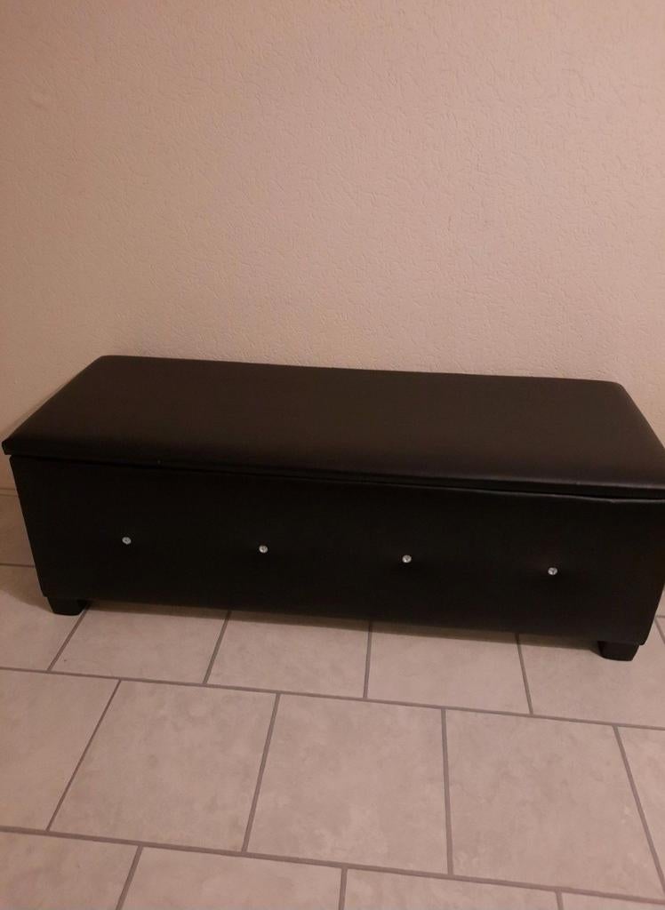 Zwarte opbergkist / bankje met stenen, Ophalen, Overige materialen, Gebruikt, 100 tot 150 cm