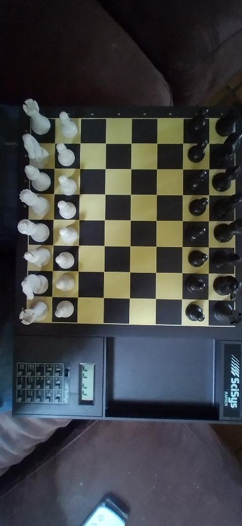 schaakcomputer scisys rapier chess computer, Hobby en Vrije tijd, Denksport en Puzzels, Zo goed als nieuw, Schaken, Minder dan 500 stukjes