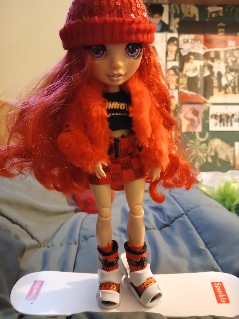 Rainbow high pop Ruby, Ophalen of Verzenden, Zo goed als nieuw, Overige typen