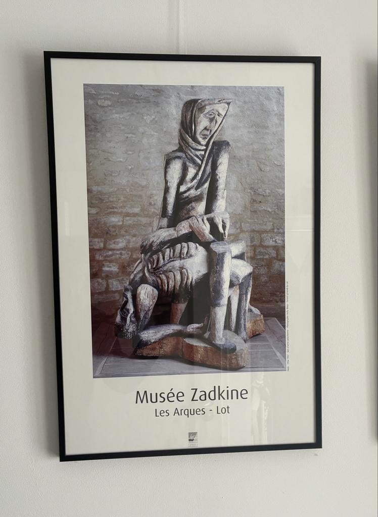 Ossip Zadkine ingelijste posters: Piëta & Vrouw met Duif, Rechthoekig Staand, Met lijst, Ophalen of Verzenden, Zo goed als nieuw