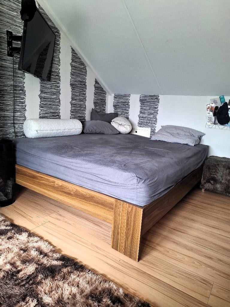 Bed [2 persoons], Huis en Inrichting, Ophalen, Tweepersoons, Zo goed als nieuw, 180 cm