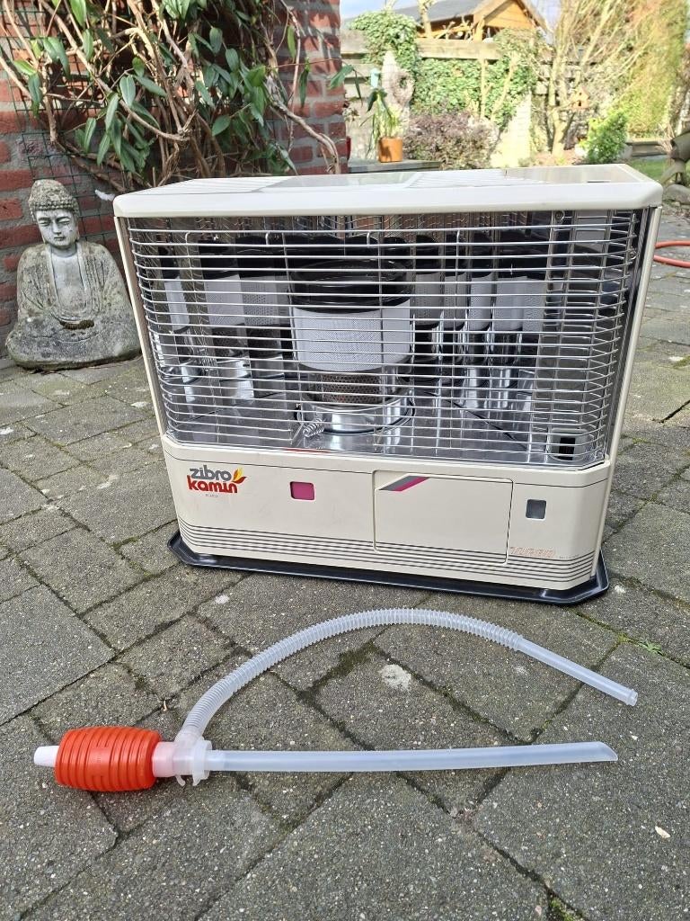 Petroleum kachel, Huis en Inrichting, Kachels, Ophalen, Overige brandstoffen, Petroleumkachel, Zo goed als nieuw