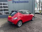 Lancia Ypsilon 0.9 TwinAir Bl.&Red Pdc|Lm-velgen|Airco, Euro 5, Gebruikt, Origineel Nederlands, Handgeschakeld