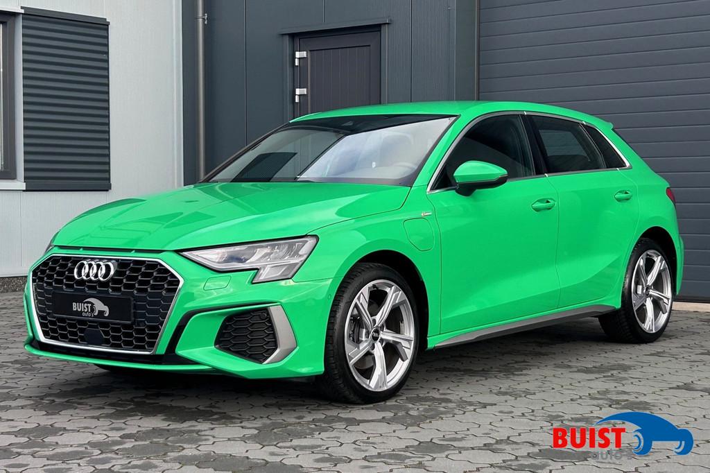 Audi A3 Sportback 40 TFSIe 204pk S-Line Competition 18" KEYL, Auto's, Audi, Gebruikt, Zwart, 4 cilinders, Leder en Stof