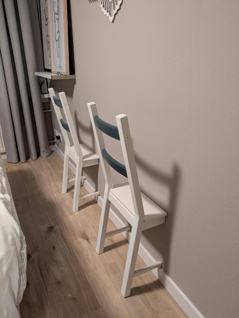 Halve stoel / kleding rek, Ophalen