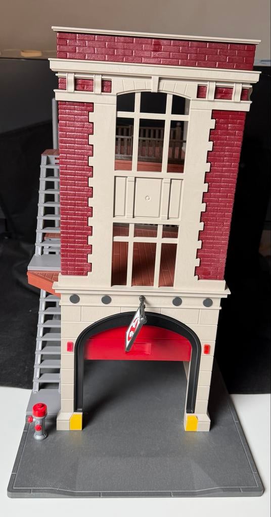 Playmobil Ghostbusters Kazerne, Ecto-1 en Marshmallow man, Ophalen, Gebruikt, Complete set