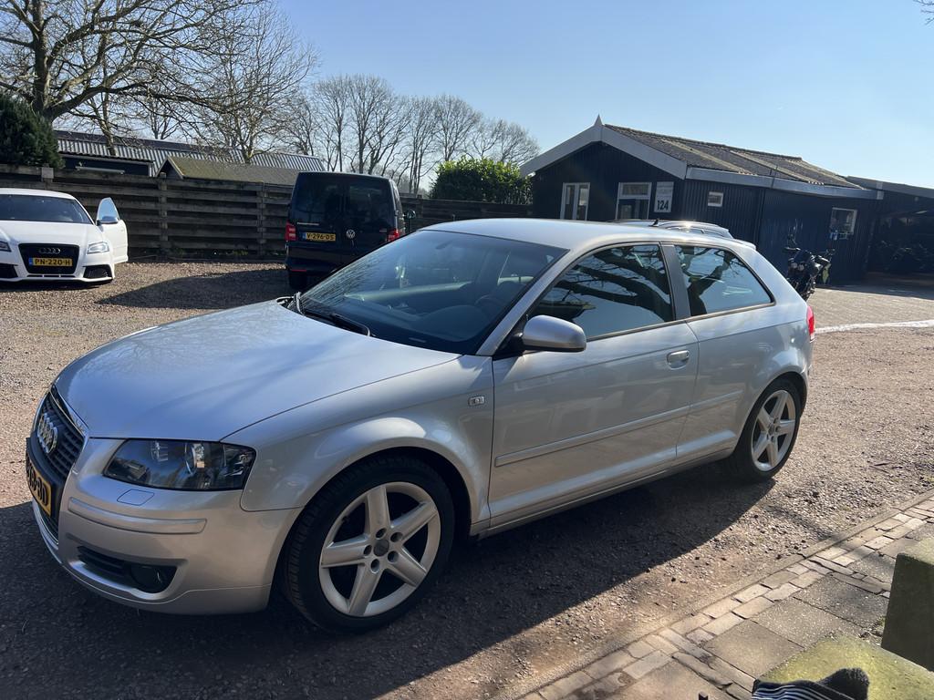 Audi A3 1.8 TFSI Automaat/Ambition (bj 2007), Auto's, Gebruikt, 4 cilinders, 700 kg, 160 pk