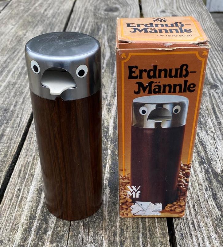 Leuke Vintage WMF Noten Dispenser - retro mid century uil, Antiek en Kunst, Antiek | Woonaccessoires, Ophalen of Verzenden