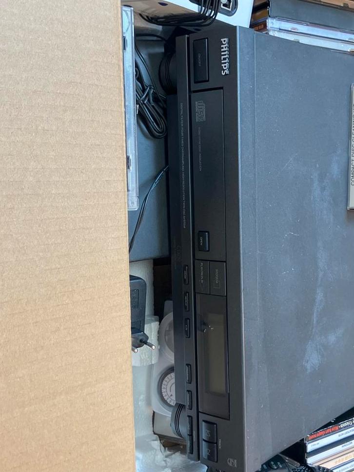 Philips CD210 CD-speler met microfoon en accessoires, Audio, Tv en Foto, Cd-spelers, Gebruikt, Philips, Ophalen of Verzenden