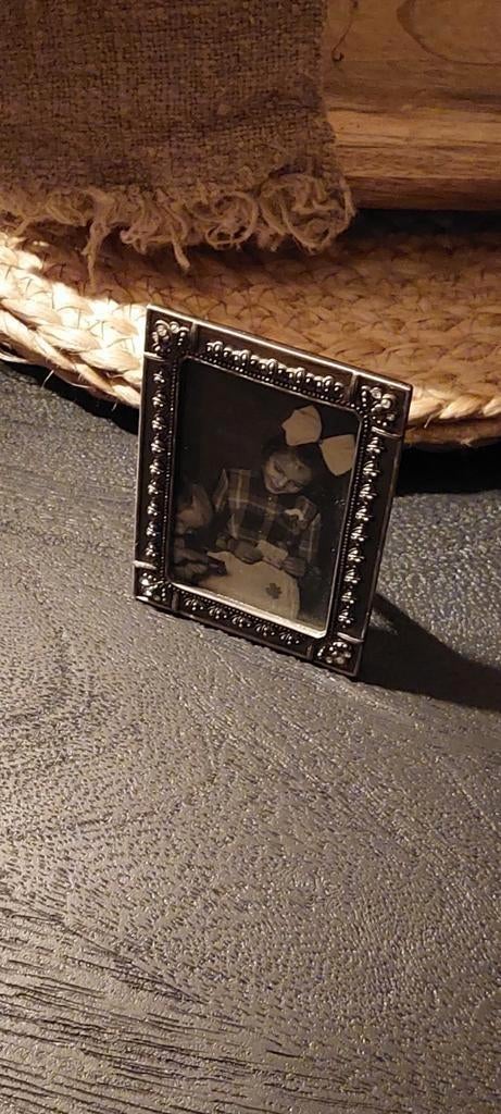 VINTAGE BROCANT oud KLEIN FOTOLIJSTJE FOTO-LIJST, Antiek en Kunst, Curiosa en Brocante, Ophalen of Verzenden
