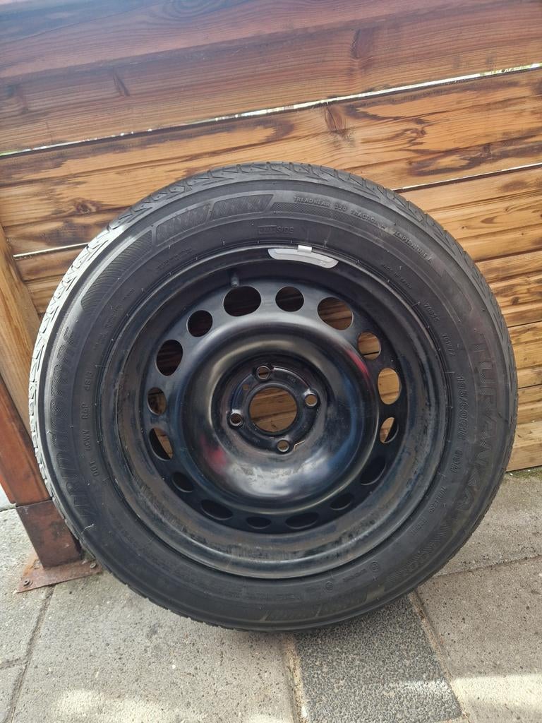 Band met stalen velg - 195/60R16, Auto-onderdelen, Banden en Velgen, Ophalen, Gebruikt, 16 inch, Banden en Velgen