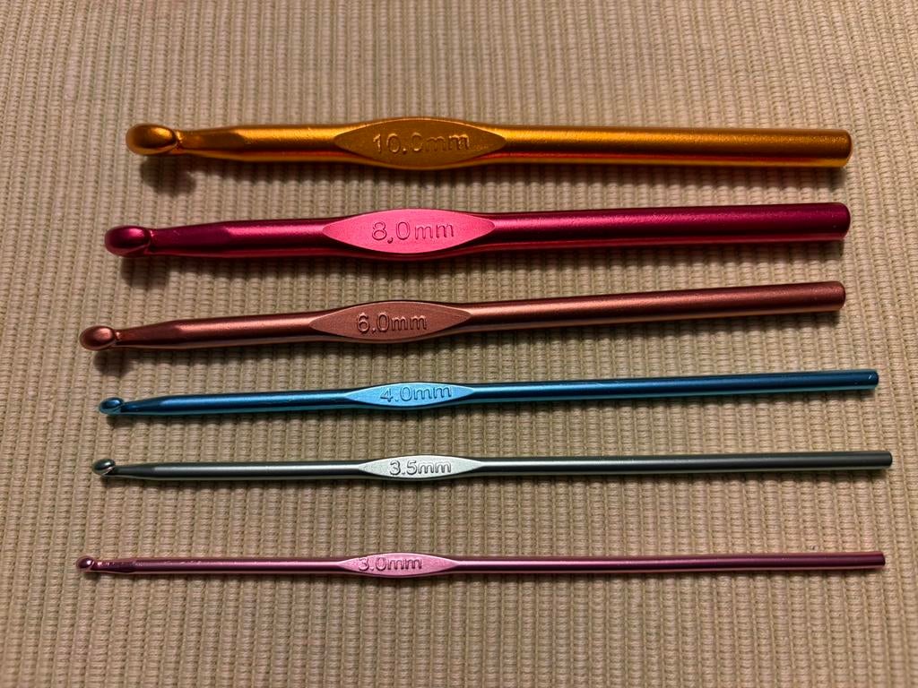 6-delige haaknaalden set (Lisa), Ophalen of Verzenden, Zo goed als nieuw, Garen of Naald(en)