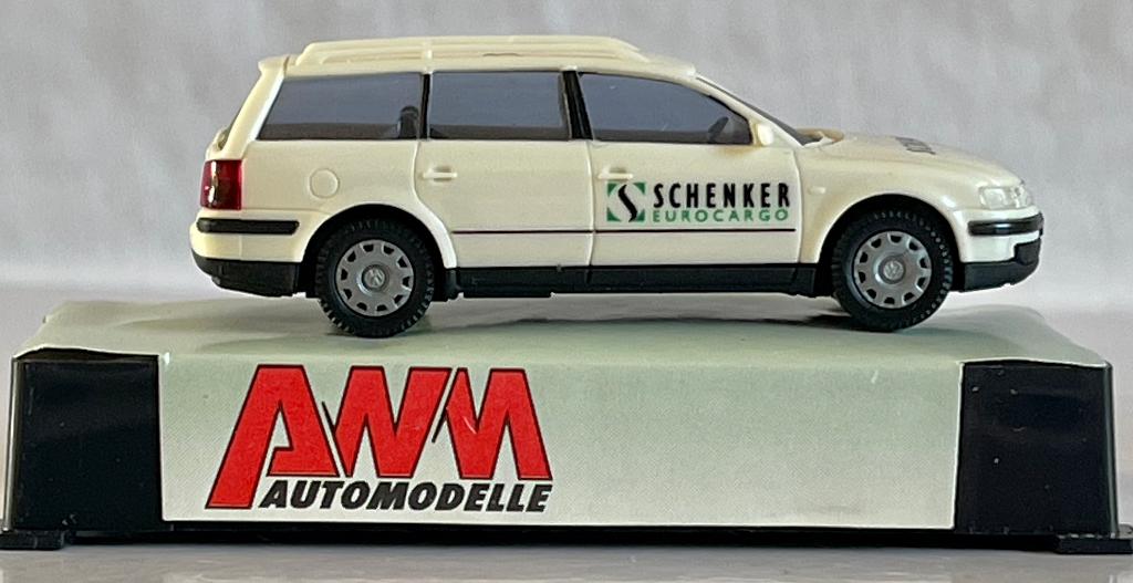 AMW 72092: VW Passat Variant Schenker Eurocargo, Ophalen of Verzenden, Zo goed als nieuw, Auto