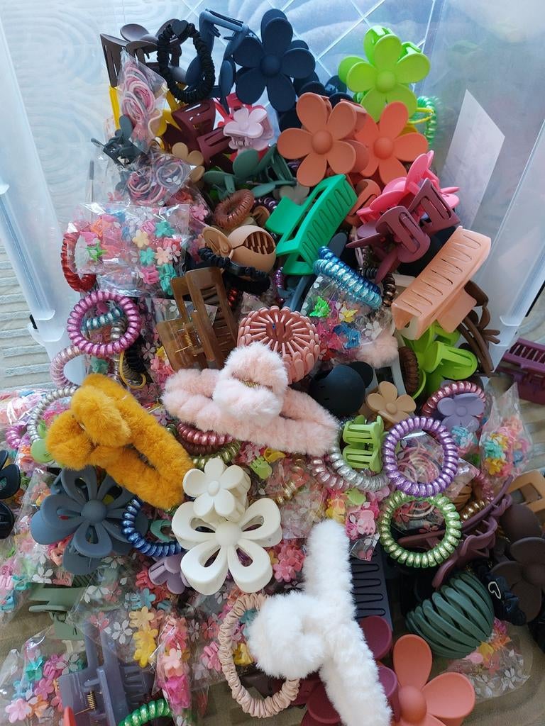 Haaraccessoires: Grote en kleine klemmen, elastieken - Nieuw, Ophalen, Nieuw, Haarspeld