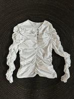 NA-KD witte blouse met ruches, Ophalen of Verzenden, Zo goed als nieuw, Maat 36 (S), Wit