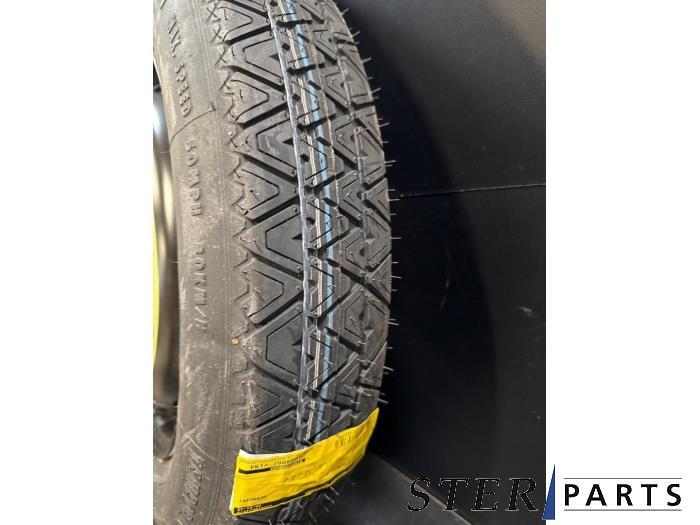 Reservewiel van een Mercedes B-Klasse, Auto-onderdelen, Gebruikt, Velg(en), -, -