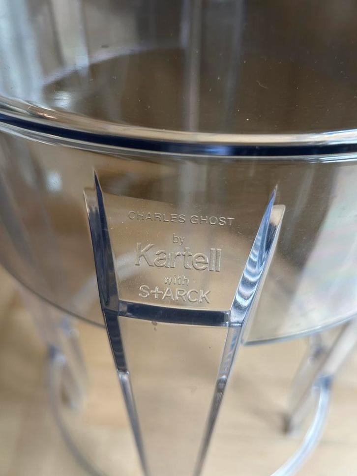 2x Kartell Charles Ghost krukken van Philippe Starck, Huis en Inrichting, Barkrukken, Gebruikt, 60 tot 90 cm, Kunststof, 2 krukken