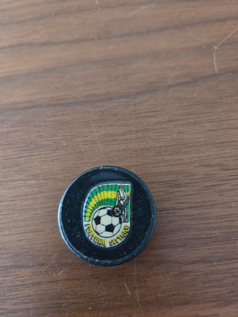 Fortuna Sittard Koelkastmagneet, Verzamelen, Sportartikelen en Voetbal, Ophalen of Verzenden, Overige binnenlandse clubs