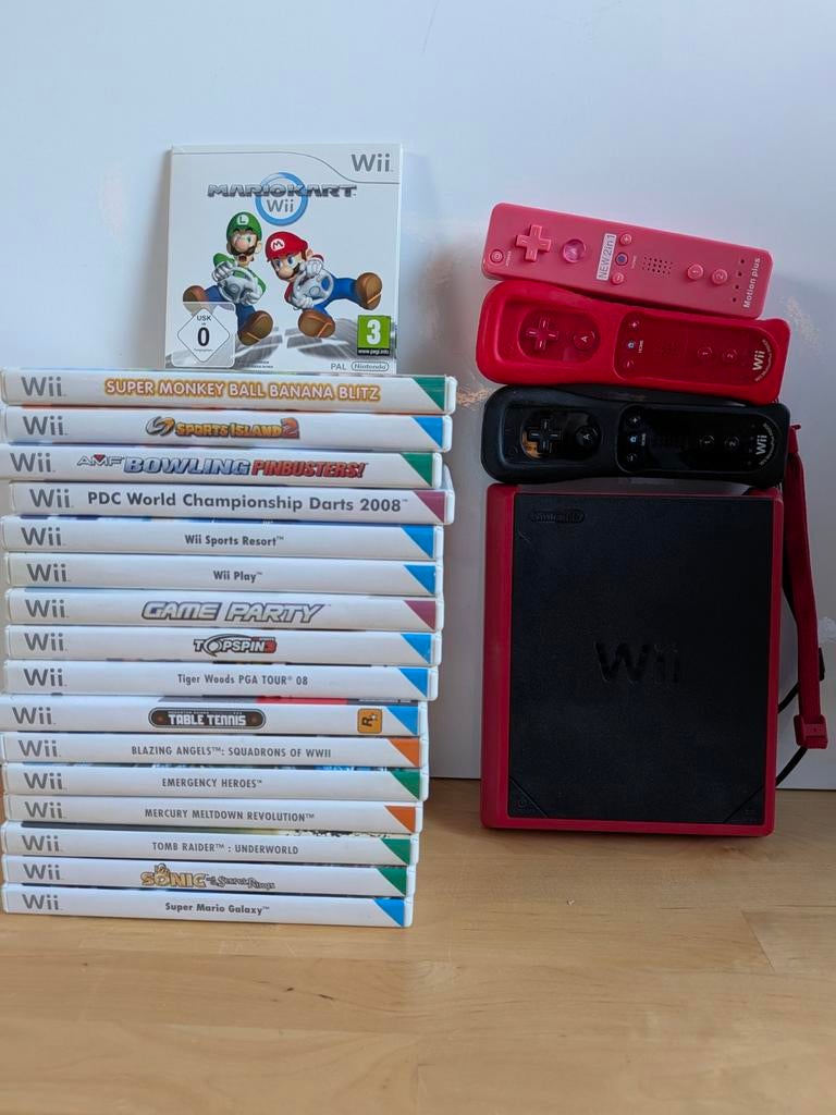 Nintendo Wii mini + games, Ophalen, Gebruikt, Met 3 controllers of meer, Met games