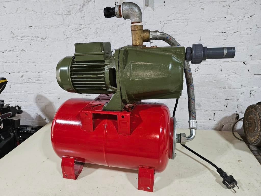 Saer TR5/M80 Hydrofoorpomp met drukvat en aanzuigleiding, Ophalen, Zo goed als nieuw, Elektrisch, Hydrofoorpomp