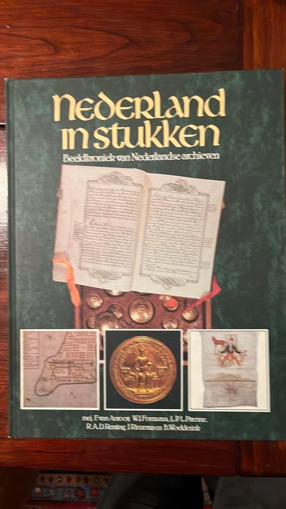 F. van Anrooy - Nederland in stukken, Ophalen of Verzenden, Gelezen