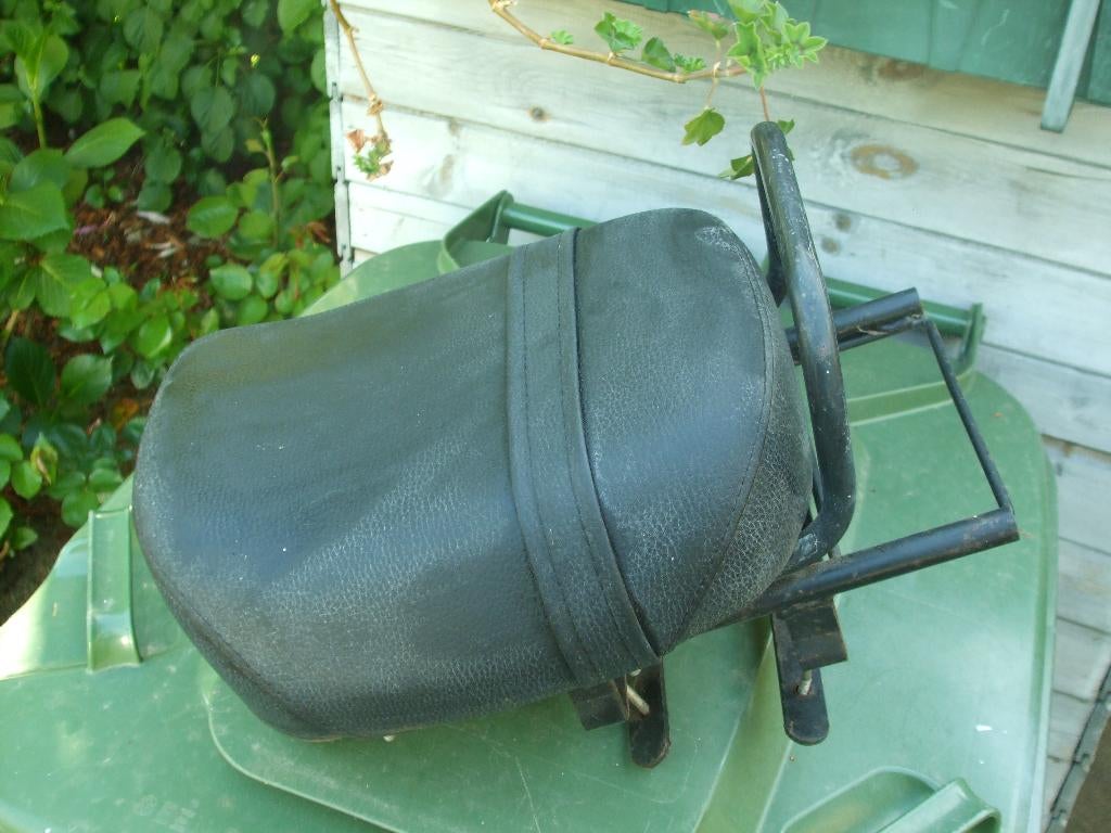 buddy zit  merk extreme igst, Fietsen en Brommers, Ophalen, Zo goed als nieuw, Zadel, Overige merken