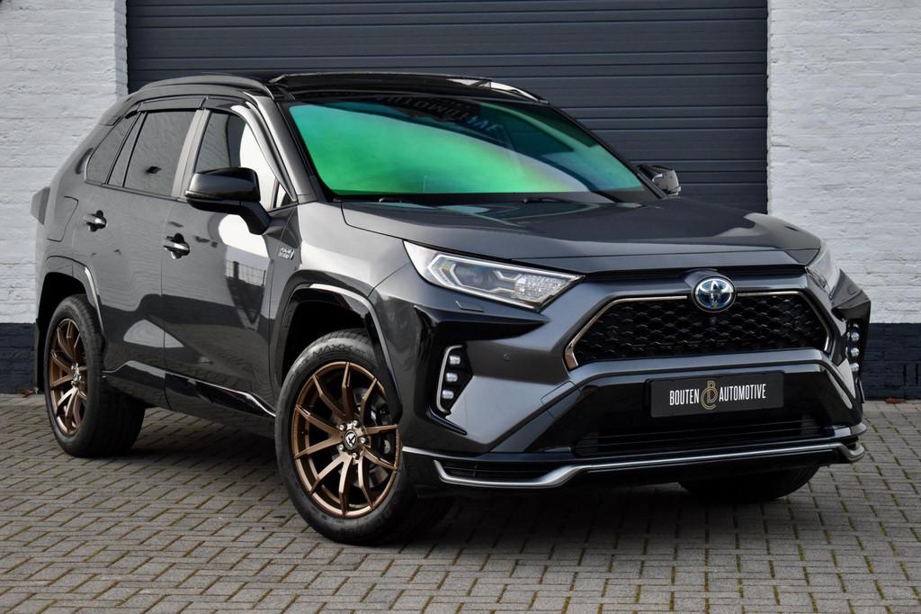 Toyota RAV4 2.5 Plug-in Hybrid AWD Bi-Tone Plus | Pano | ACC, Auto's, Toyota, Automaat, Adaptive Cruise Control, Gebruikt, 4 cilinders