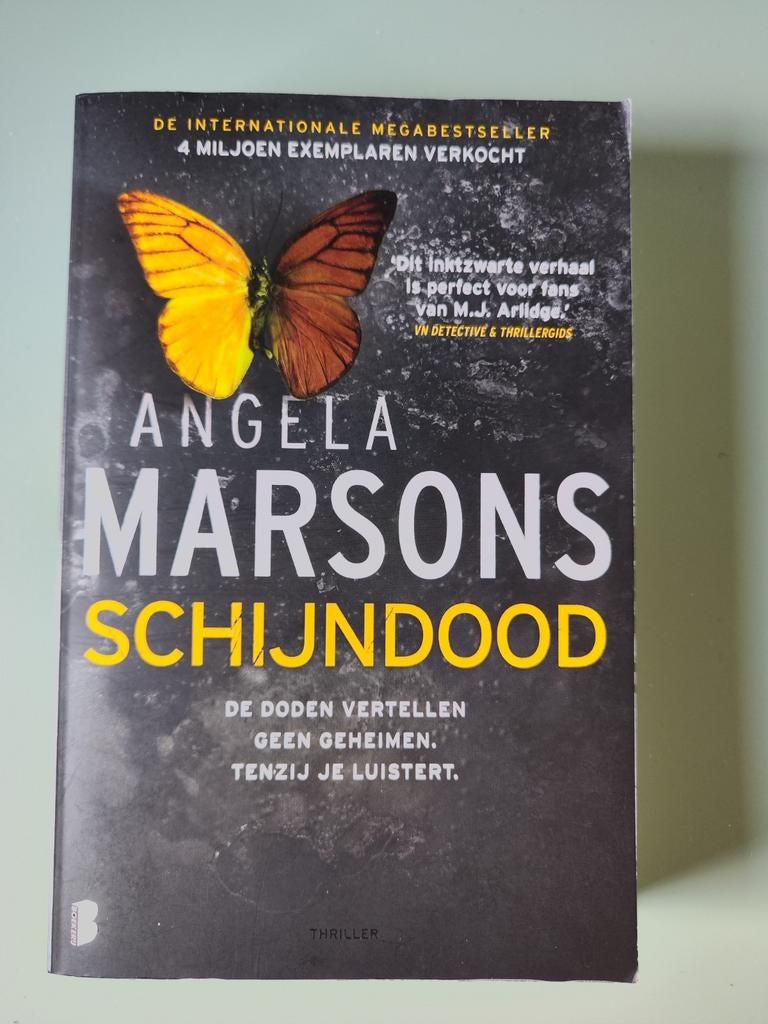 Angela Marsons - Schijndood (Thriller), Boeken, Verzenden, Gelezen, Angela Marsons, Nederland