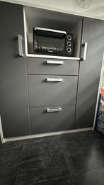 Kast, Ophalen, Zo goed als nieuw, Grijs, Overige typen