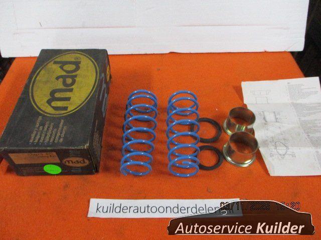 Hulpveren set Nissan Cherry N12  Sunny B11 MAD 31-012-5, Auto-onderdelen, Ophanging en Onderstel, -, Nieuw, Ophalen of Verzenden