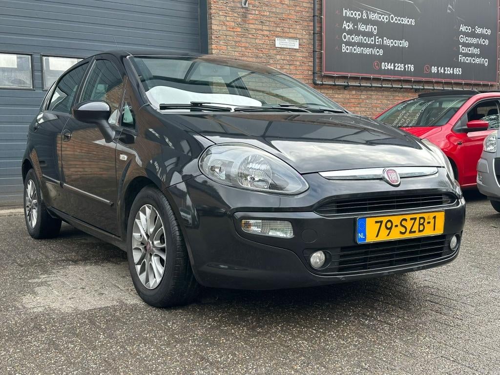 Fiat Punto 1.3 Multijet I 2012 I 5DR I Org. NL auto I NAP I, Voorwielaandrijving, Euro 5, 28 km/l, 4 cilinders