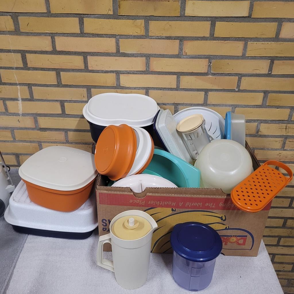 Grote partij Tupperware: bakjes, kommen, kannen retro oranje, Ophalen of Verzenden, Gebruikt, Crème, Overige typen