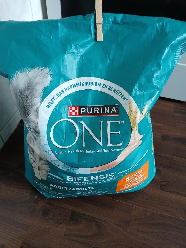 Kattenvoer brokken Purina one, gemixt met antiblaasgruis, Dieren en Toebehoren, Ophalen, Kat