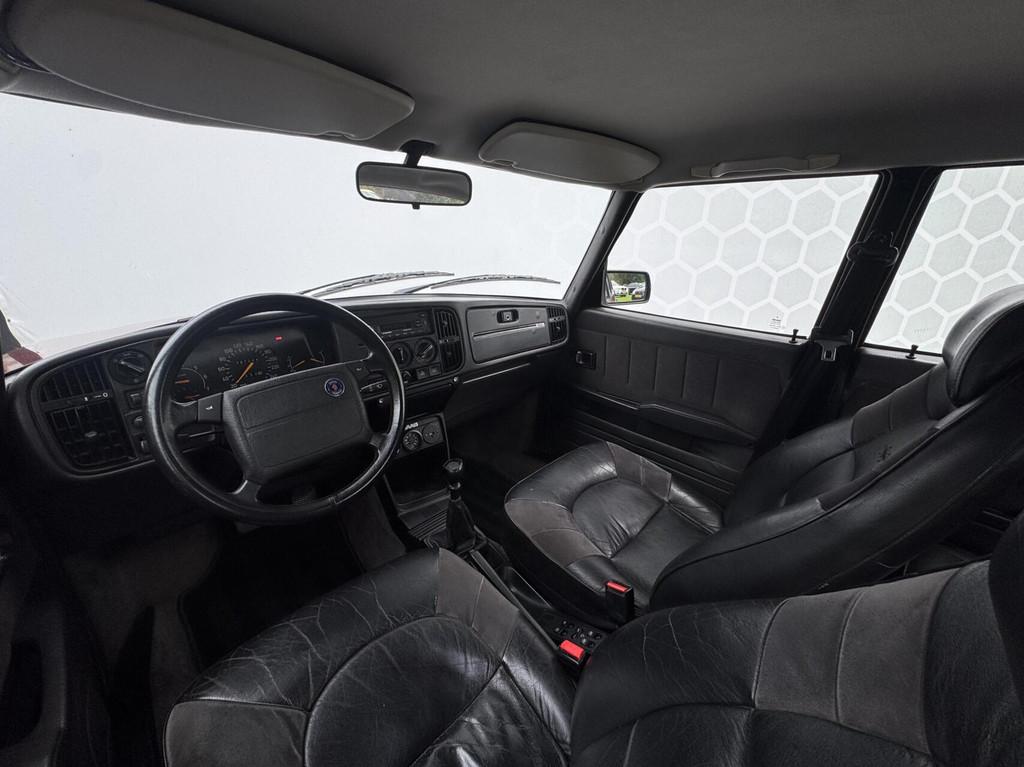 Saab 900 S 2.0 Turbo Leer Elek ramen 5 deurs Unieke auto, Auto's, Saab, Voorwielaandrijving, Gebruikt, Zwart, 4 cilinders