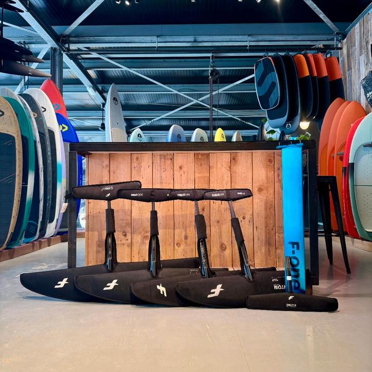 F-One carbon foils Phantom & Seven Seas, Watersport en Boten, Wingsurfen, Zo goed als nieuw, Wingsurf-hydrofoil, Ophalen of Verzenden