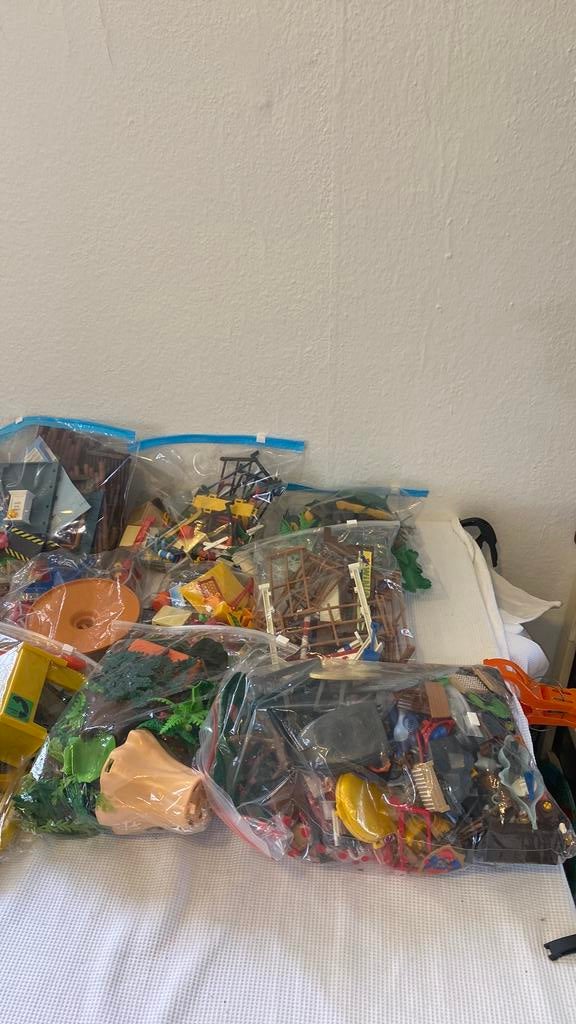 21 bag of play mobile suff, Ophalen of Verzenden, Zo goed als nieuw