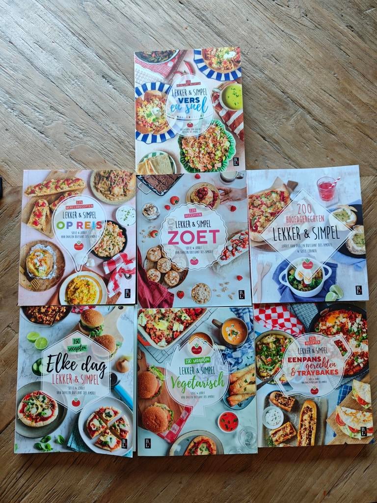Lekker & Simpel kookboeken (7 stuks), Boeken, Kookboeken, Ophalen, Zo goed als nieuw, Hoofdgerechten, Vegetarisch
