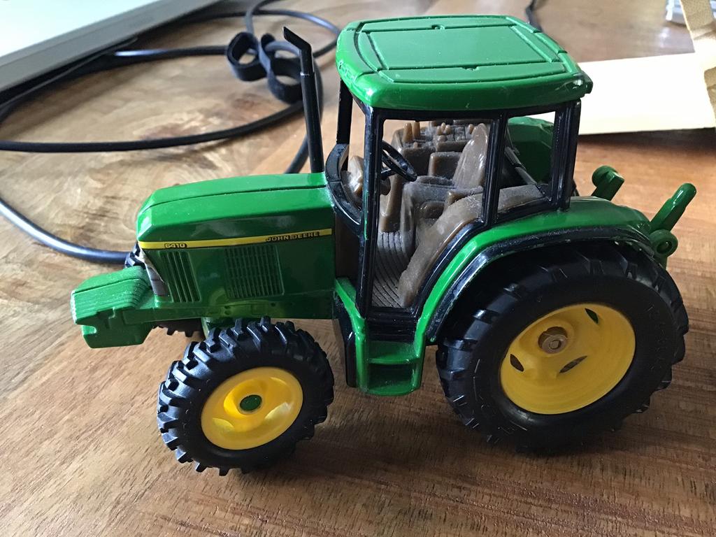 John deere 6410 van merk ERTL, Ophalen, Zo goed als nieuw