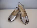 Schoenen pumps van Peter Kaiser mt 40  ZGAN!!, Kleding | Dames, Pumps, Ophalen of Verzenden, Zo goed als nieuw, Grijs