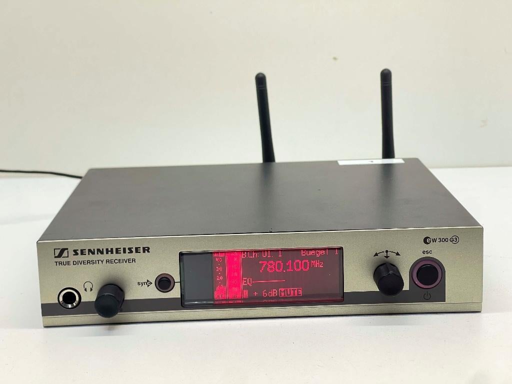 SENNHEISER EM300 Reciever + SK 300 G3 Bodypack Serie 1, Muziek en Instrumenten, Microfoons, N, N, Overige typen, Ophalen of Verzenden
