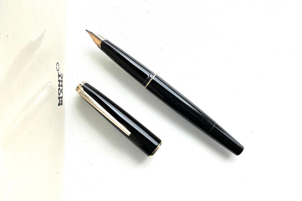 Vintage Vulpen Montblanc type 320  (1971 - 1977) (M), Ophalen of Verzenden, Zo goed als nieuw, Vulpen, Mont Blanc