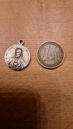 Zilveren religieuze hanger   2 kanten een afbeelding., Ophalen of Verzenden, Zilver