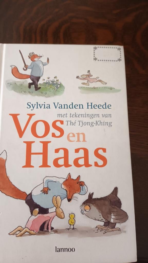 Mooi boek  vos en haas, Ophalen of Verzenden, Zo goed als nieuw