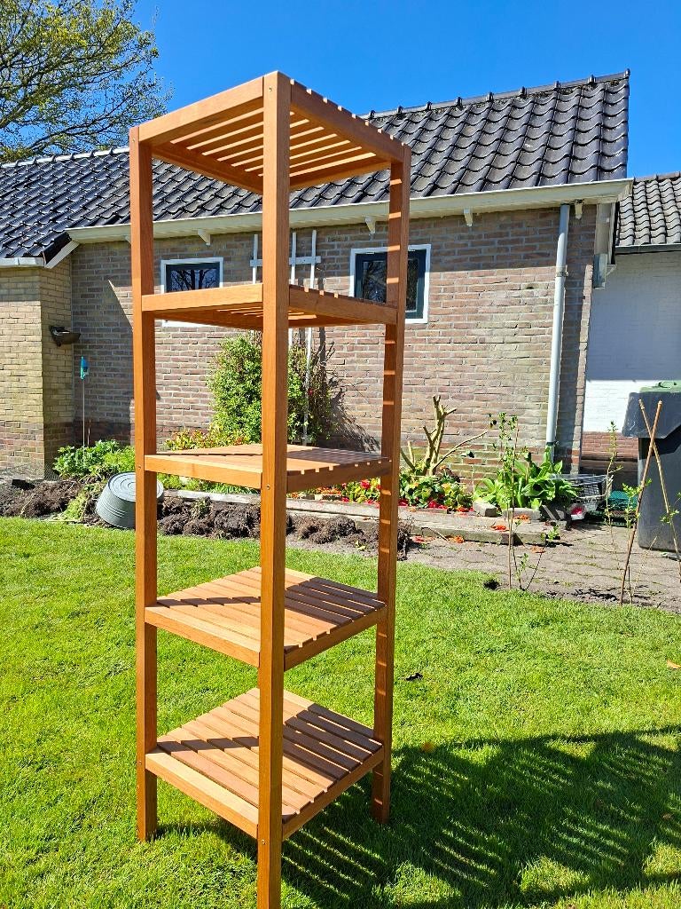 rek voor van alles, Ophalen, Zo goed als nieuw, Hout, Cd's