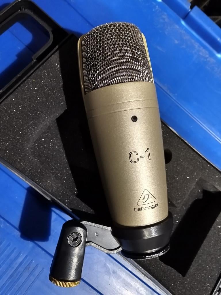 Behringer C-1 studio microfoon met desk microfoonarm, Muziek en Instrumenten, Ophalen of Verzenden, Zo goed als nieuw, Studiomicrofoon