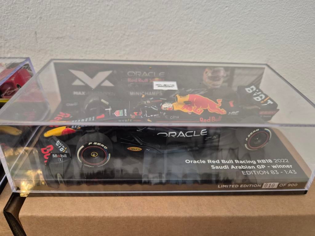 MAX VERSTAPPEN 1:43 RB18 SAUDI ARABIE 2022 NIEUW GESEALD F1, Ophalen, Nieuw, Auto, MiniChamps
