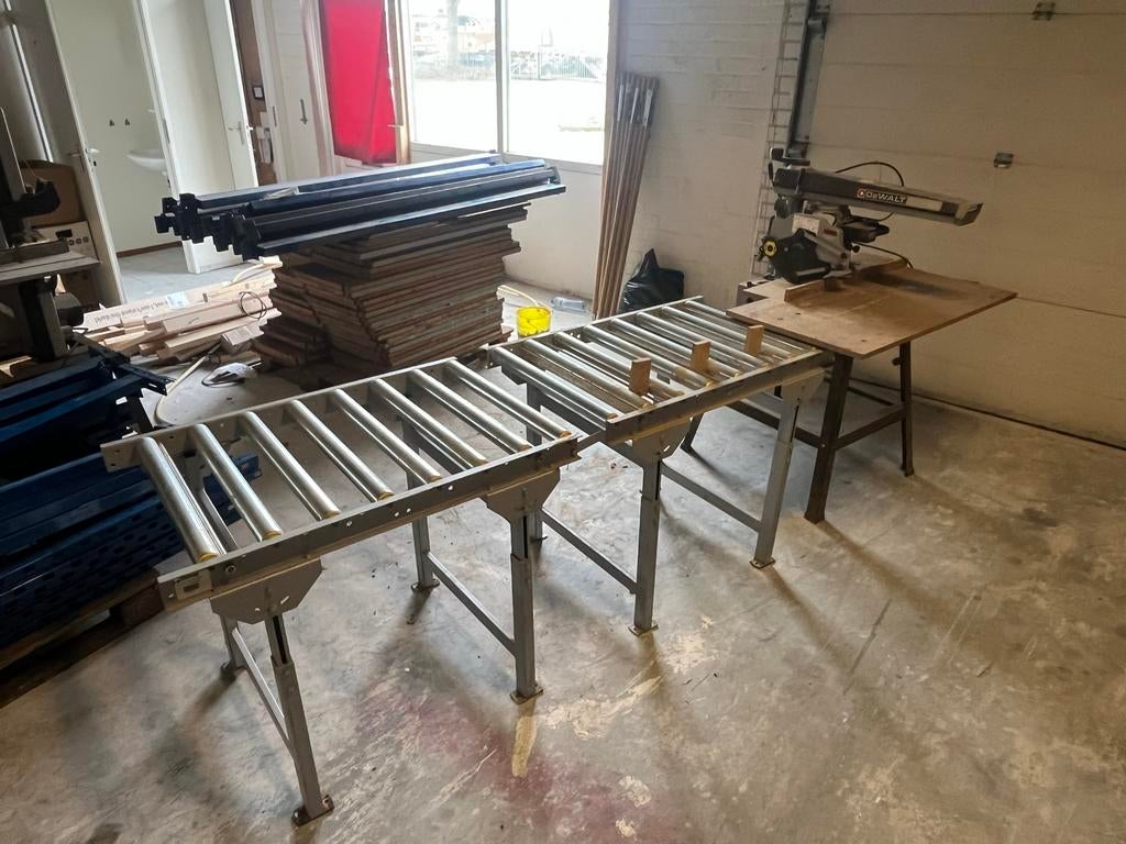 DeWalt zaagmachine met 2 rollenbanen, Doe-het-zelf en Verbouw, Gereedschap | Zaagmachines, Ophalen, Gebruikt, Afkortzaag