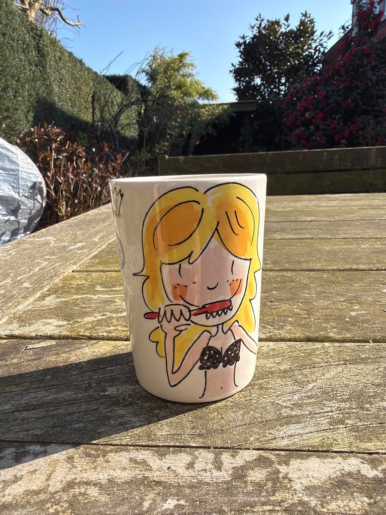 Blond Amsterdam tandenborstel houder, Ophalen, Zo goed als nieuw