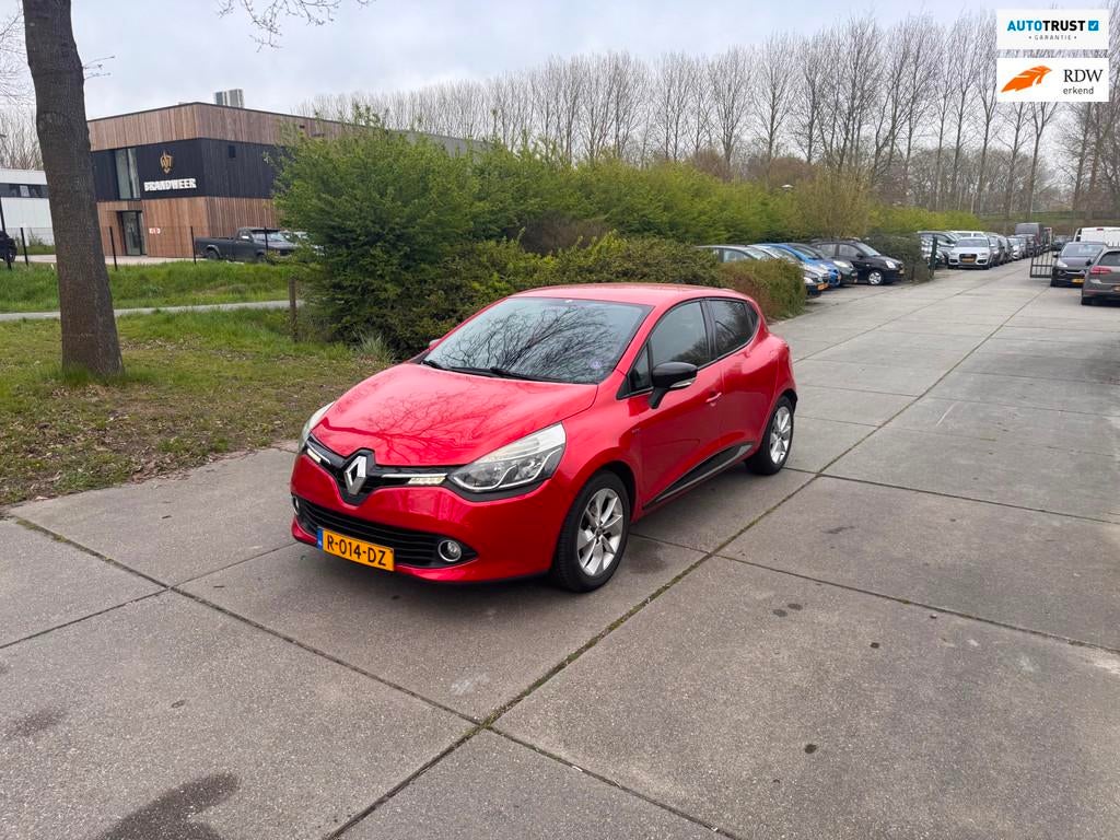 Renault Clio 1.2 Night & Day Airco.Airco.Navi, Auto's, Renault, Voorwielaandrijving, Euro 6, Handgeschakeld, Geïmporteerd