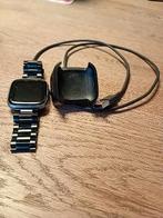Fitbit Versa 2 met metalen bandje en oplader, Gebruikt, Zwart, Ophalen of Verzenden, Fitbit